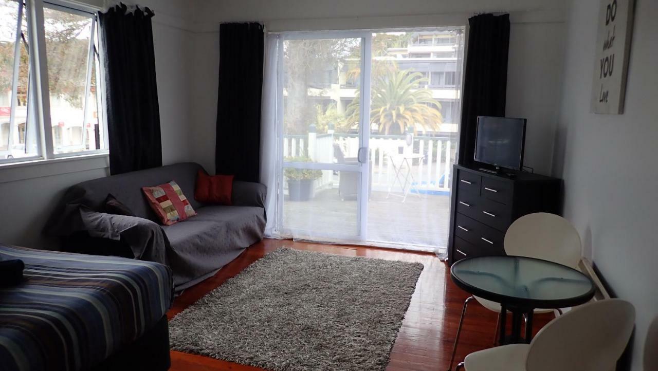 Hostel Centabay And Backpackers